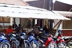 Seorang Tukang Ojek Dilantik Jadi Anggota Dewan