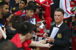 Van Gaal Minta Fans United Bersabar