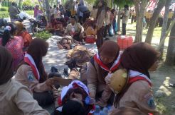 Puluhan Peserta Upacara Hari Pramuka Pingsan