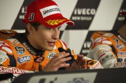 Marquez Tersanjung Disandingkan...