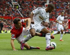 Kalahkan United, Kapten Swansea Semringah