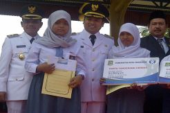 Pemkot Luncurkan Kartu Tangerang Cerdas