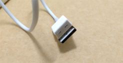 Kabel Cerdas Apple Memudahkan Konektivitas