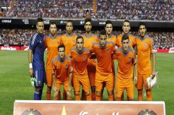 Valencia Bungkam AC Milan 2-1