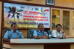 22 Negara Ikuti Terjun Payung Internasional