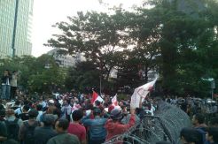 Setelah Ricuh, Massa Pro Prabowo Demo Lagi