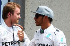 Hamilton Pertanyakan...