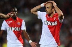 Berbatov Cuek Monaco Terpuruk di Dasar Klasemen