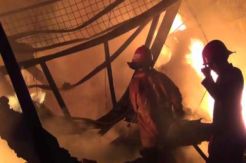 Pabrik Karpet Ludes Terbakar