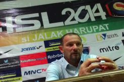 Menang, Pelatih PBR...