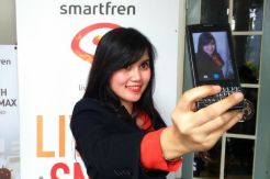 Smartfren Luncurkan Andromax G2 Touch Qwerty