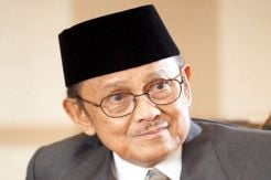 Besok, Habibie Resmikan Pembangunan IT di Parepare