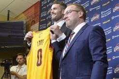 Penantian Kevin Love...