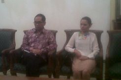 Florence Sihombing Temui Sultan HB X