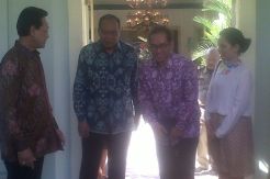 Sultan: Beri Kesempatan Florence Selesaikan S2 UGM