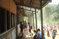 Tiga Ruang Kelas SDN Cimahi 03 Rusak Dimakan Usia
