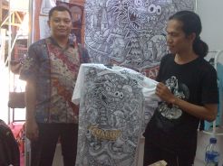 Kaus Semarangan Karya Raya Tembus Pasar Korea