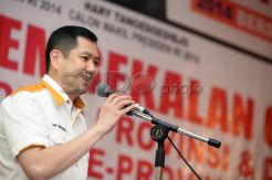 Pandangan HT Soal Manfaat Pemilukada Lewat DPRD