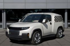 Toyota Ungkap Konsep U2 SUV Kargo Pertama di Dunia