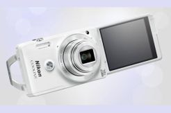 Nikon Rilis Kamera Selfie