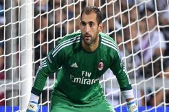 Lopez Dipaksa Menepi Dua Pekan