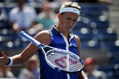Azarenka Pensiun Sementara
