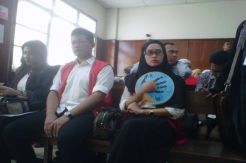 Sidang Ade Sara, Assyifa Nangis Dengar Kesaksian Suroto