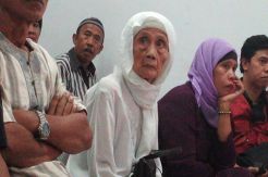 Gugat Mertua, Menantu...