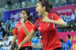 Greysia/Nitya Melaju, Suci/Tiara Kandas