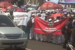 Ini Situasi di Depan Gedung DPR