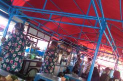 PKL Unit 37 Malioboro Seragamkan Tenda