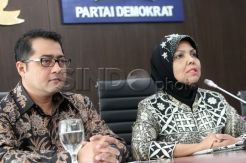 Nurhayati: Walk Out...