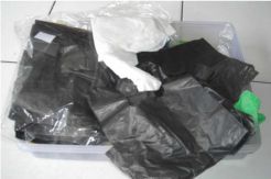 Bahaya Bungkus Daging Pakai Kantong Kresek Hitam