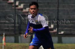 Apes, Dua Pemain Persib Ini Kemalingan