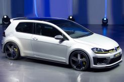 VW Buka Kesempatan Ada Versi R di Tiap Model