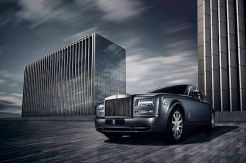 Rolls Royce Resmi Luncurkan Phantom Edisi Metropolitan