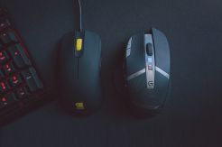 Zowie FK1 Mouse untuk Para Gamers