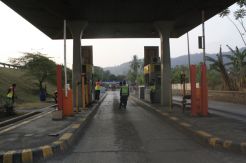 Sopir Sudahi Aksi Blokir, Tol Tangerang-Merak Lancar