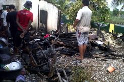 Ditinggal Cari Kerang, Rumah Janda Ludes