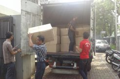 Gudang Jamu Ilegal di Pondok Gede Digerebek
