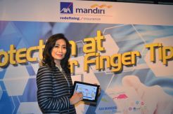 AXA Mandiri Hadirkan...