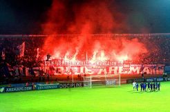 Arema Terancam Bermain Tanpa Dukungan