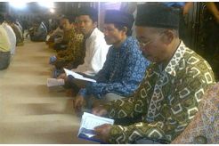 Bupati Bangkalan Wajibkan Pejabat Ikut Tahlilan