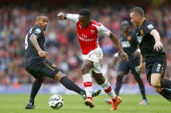 Gol Telat Welbeck Selamatkan Meriam London