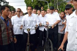 Empat Larangan untuk Jadi Menteri Jokowi