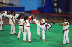 Banyuwangi Boyong Piala Walikota Surabaya