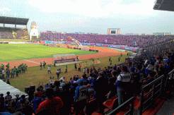 Kuburan Hiasi Laga Kandang Terakhir Persib