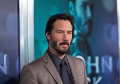 Keanu Reeves Ingin Perankan Superhero