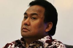 Rachmat Gobel di Mata Pengamat