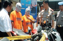 Pasutri Pencuri Motor...